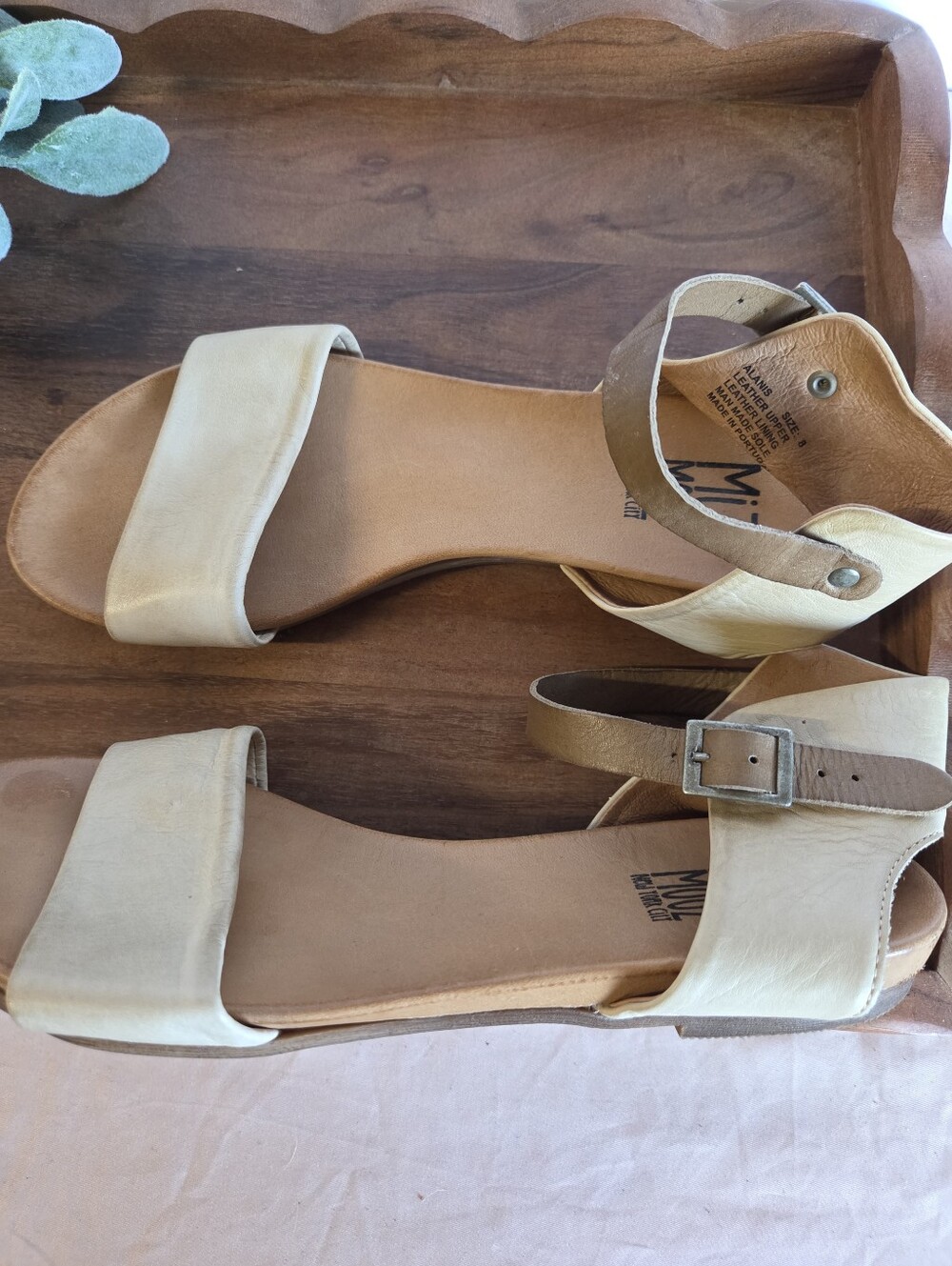 Miz Mooz Cream Leather Ankle-Strap Sandals- Size 8 - Picture 2 of 4